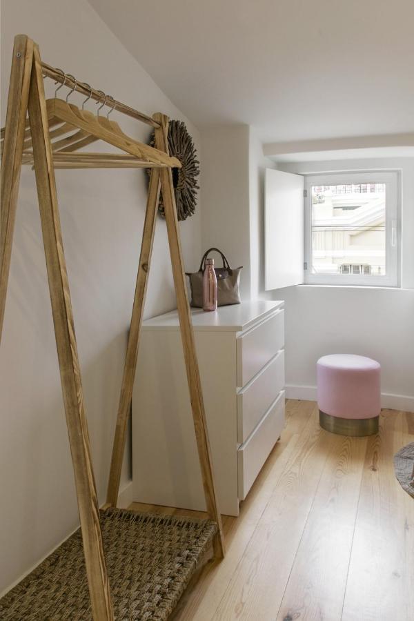 The Romantic Nest - The Perfect Getaway At Downtown, 6th-floor No Lift *