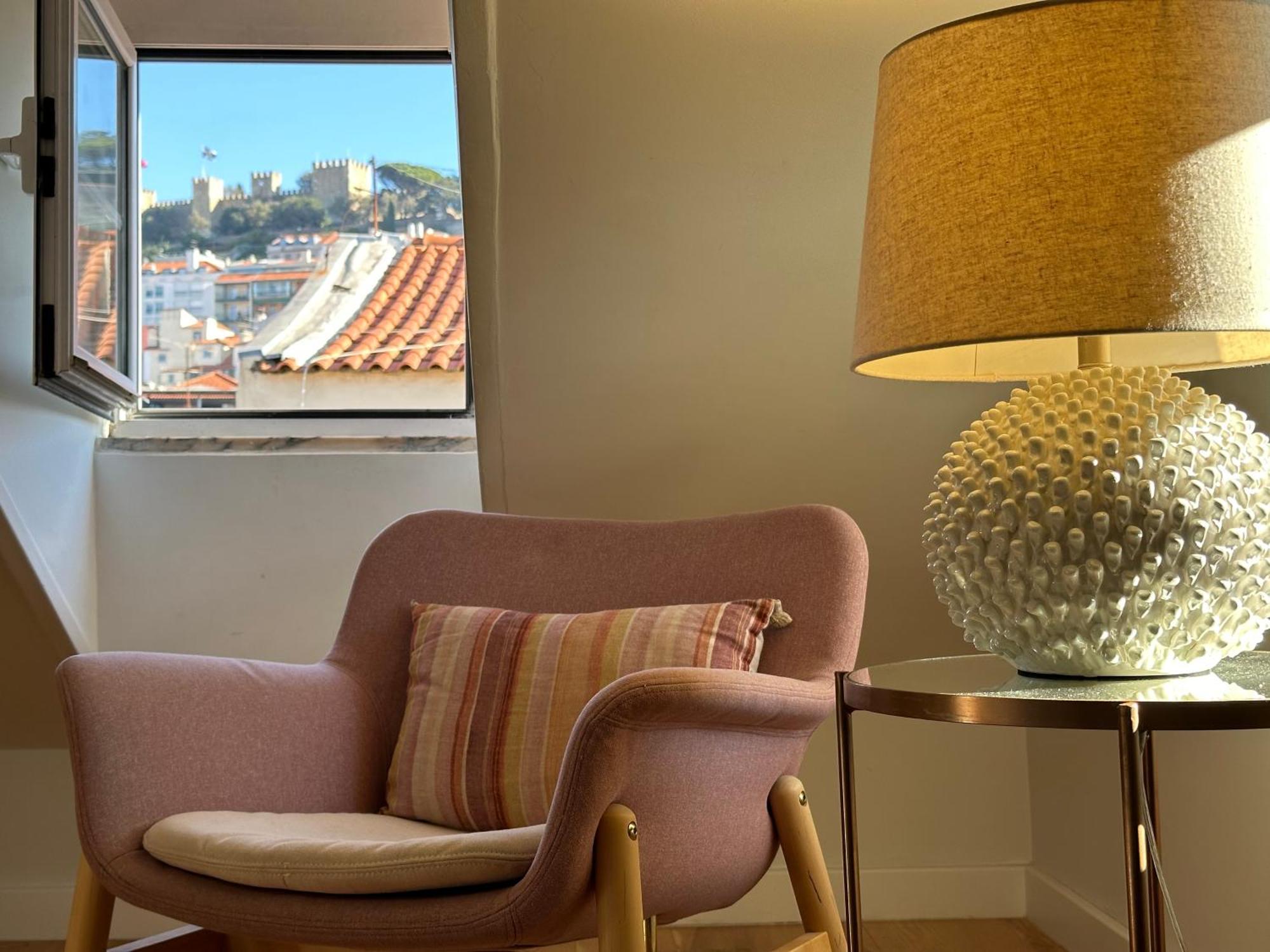 Romantic Nest For A Getaway At Downtown With Design Appartement